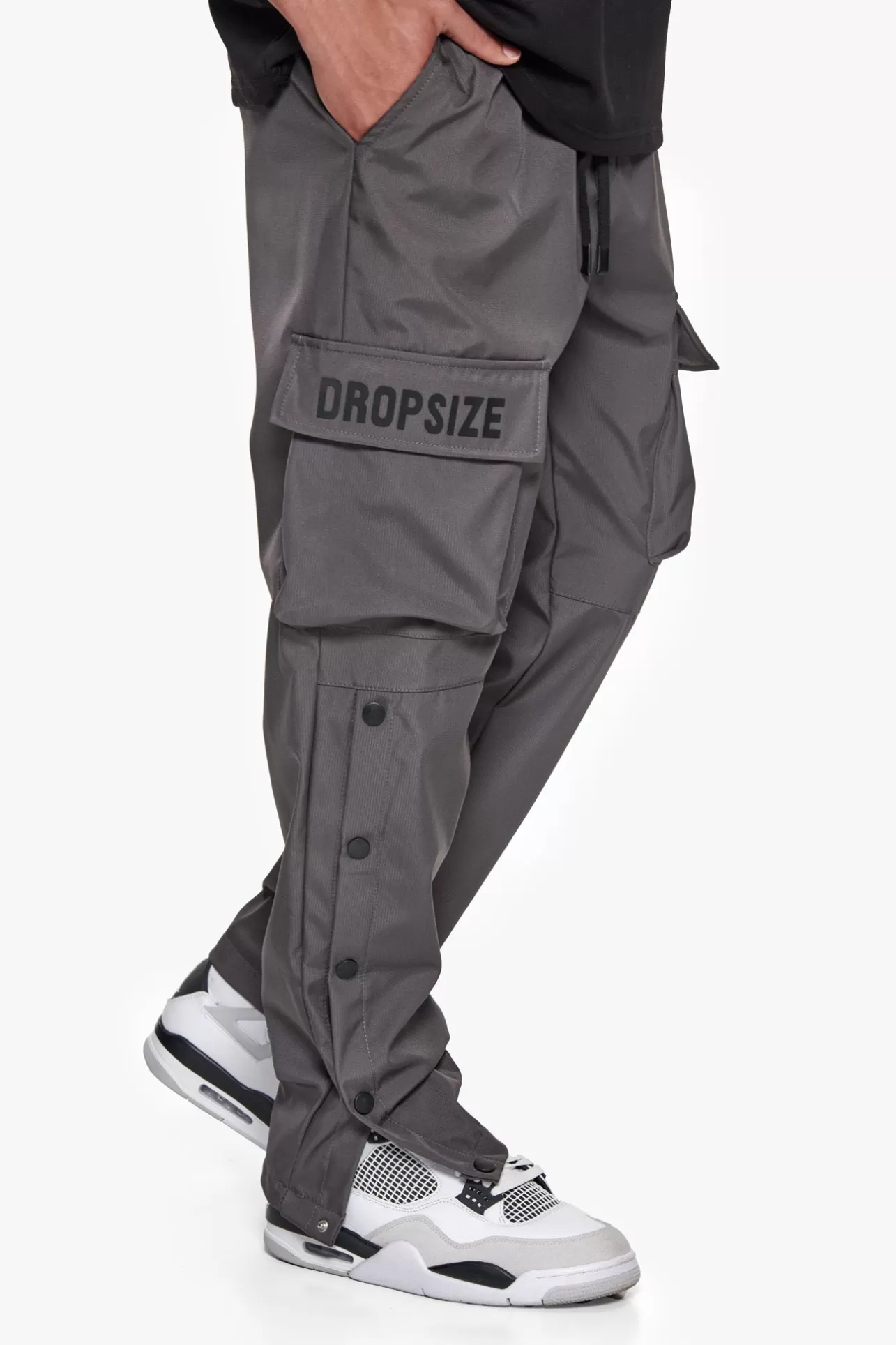 Dropsize BIG CARGO TRACK PANTS ANTHRAZIT* Cargoes