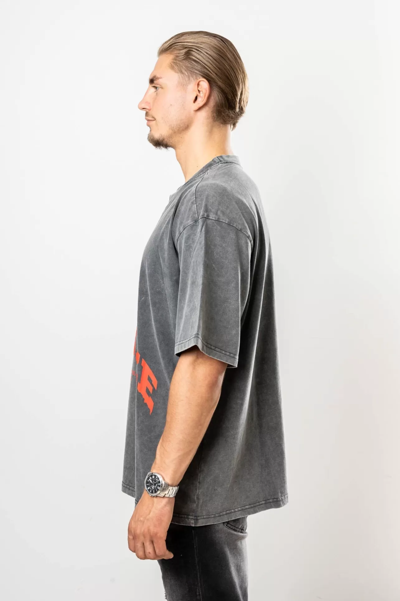 Dropsize Burning Palm Design Heavy T-Shirt Acid Washed Black* T Shirt