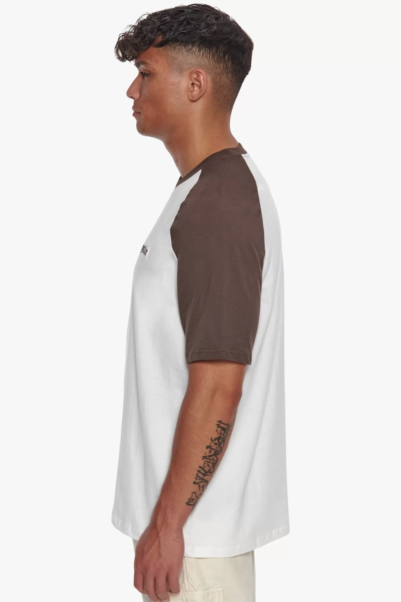 Dropsize HEAVY COLORED ARMS T-SHIRT CHOCOLATE/ CREAM* T Shirt
