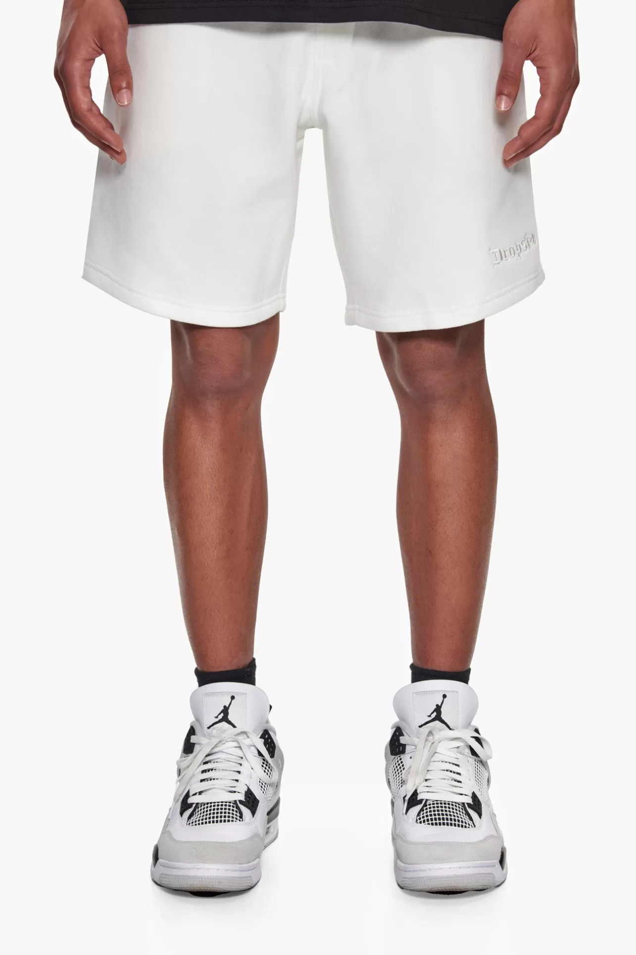 Dropsize HEAVY EMBO SWEATSHORTS CREAM WHITE* Shorts