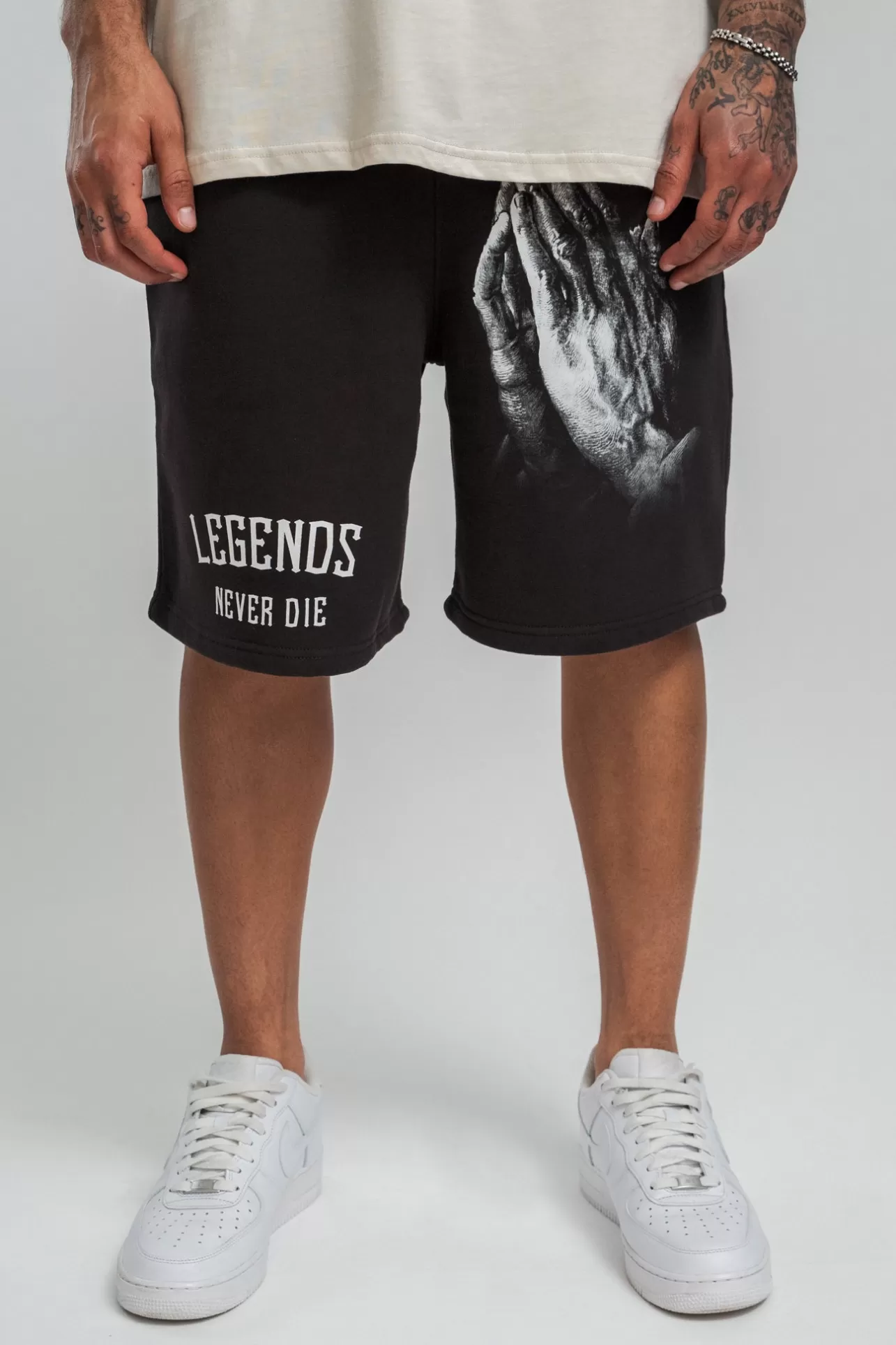 Dropsize HEAVY LEGENDS SWEAT SHORT WASHED BLACK* Shorts