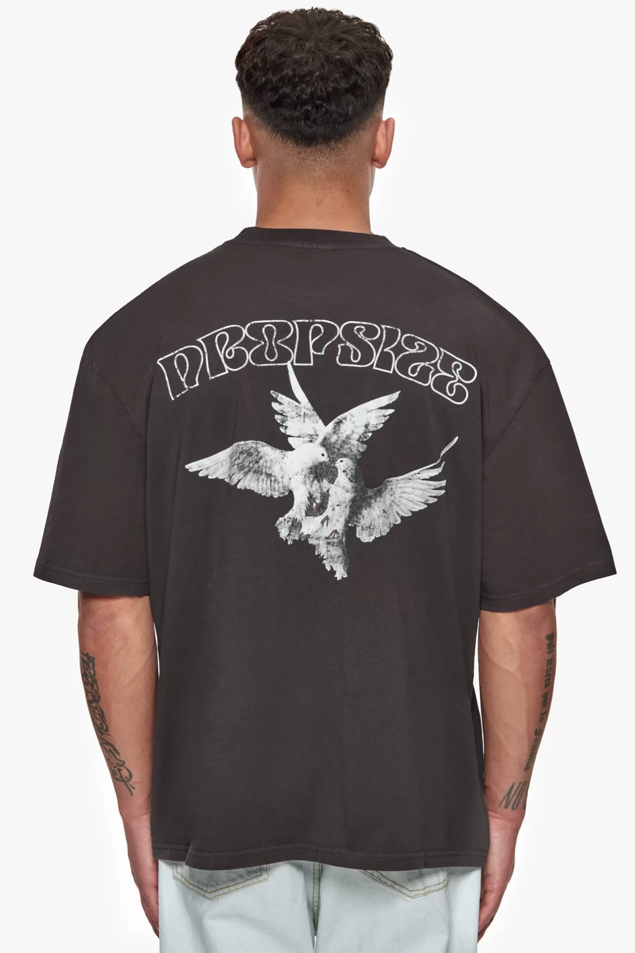 Dropsize HEAVY OVERSIZE CARESS DOVES T-SHIRT WASHED BLACK* T Shirt