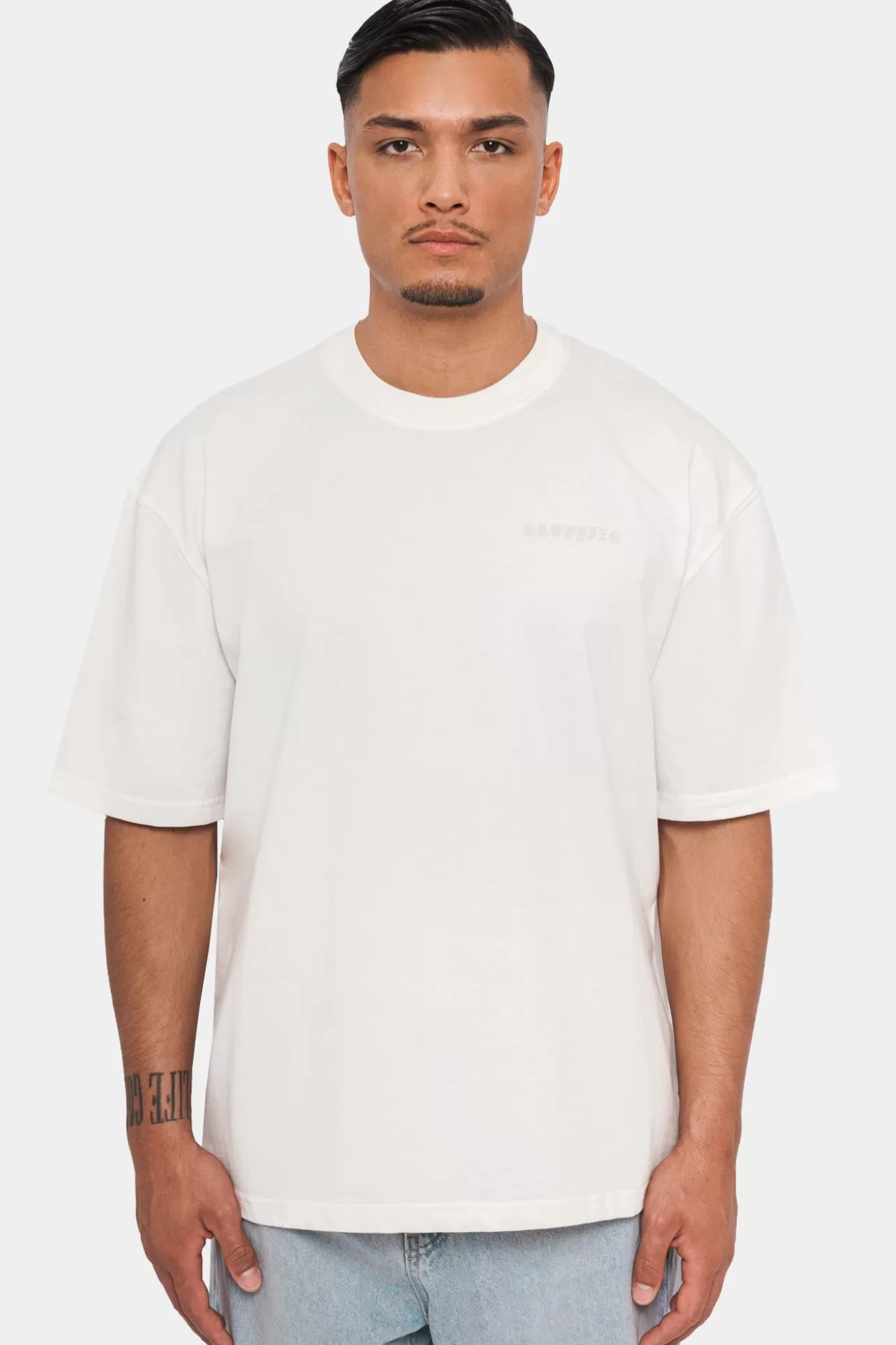 Dropsize HEAVY OVERSIZE CIRCLE DESIGN T-SHIRT CREAM/ COCONUT* T Shirt