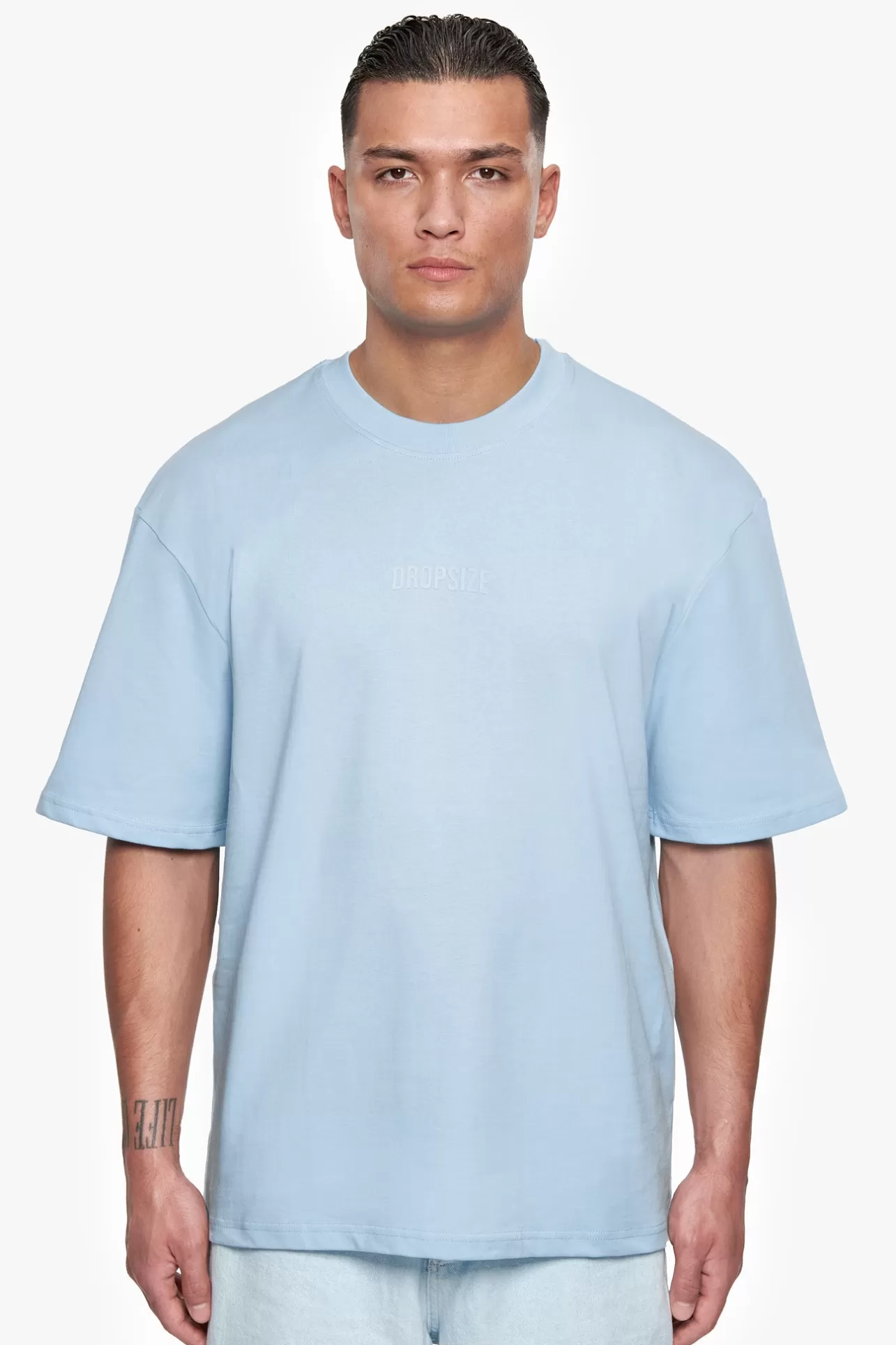 Dropsize HEAVY OVERSIZE CURVED HD LOGO T-SHIRT BABY BLUE* T Shirt