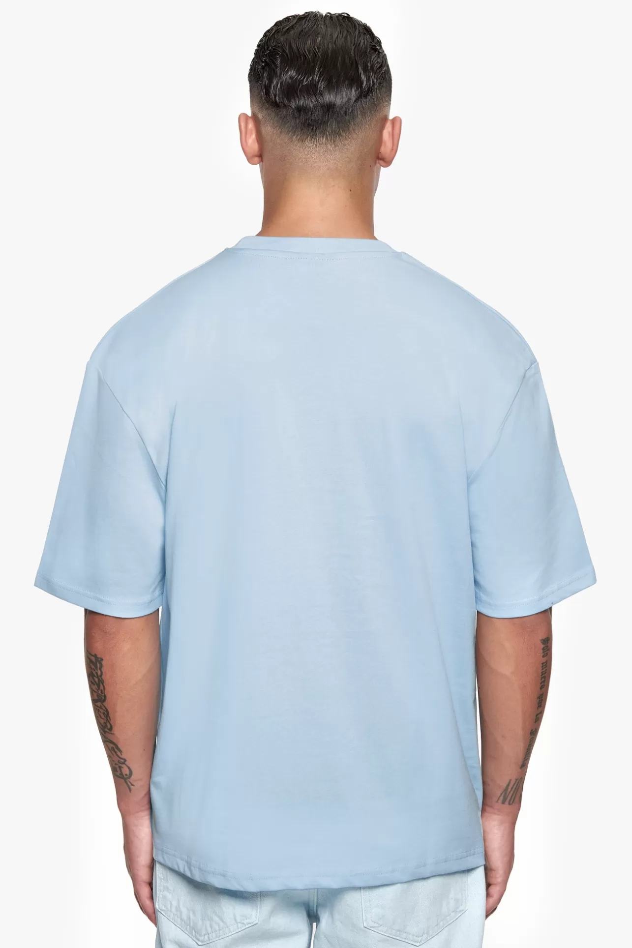 Dropsize HEAVY OVERSIZE CURVED HD LOGO T-SHIRT BABY BLUE* T Shirt