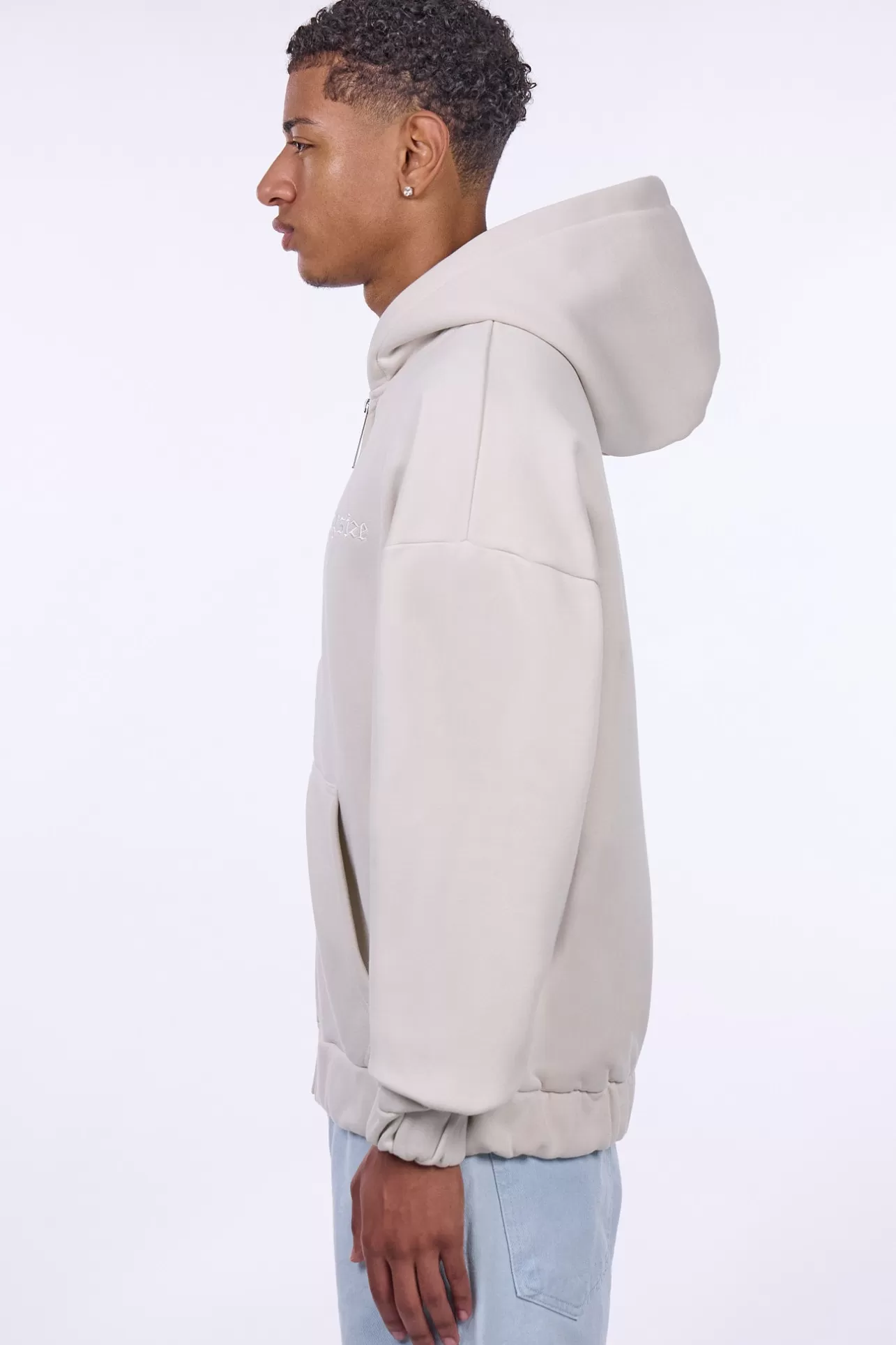 Dropsize HEAVY OVERSIZE EMBO ZIP HOODIE WHITE ONYX* Zips