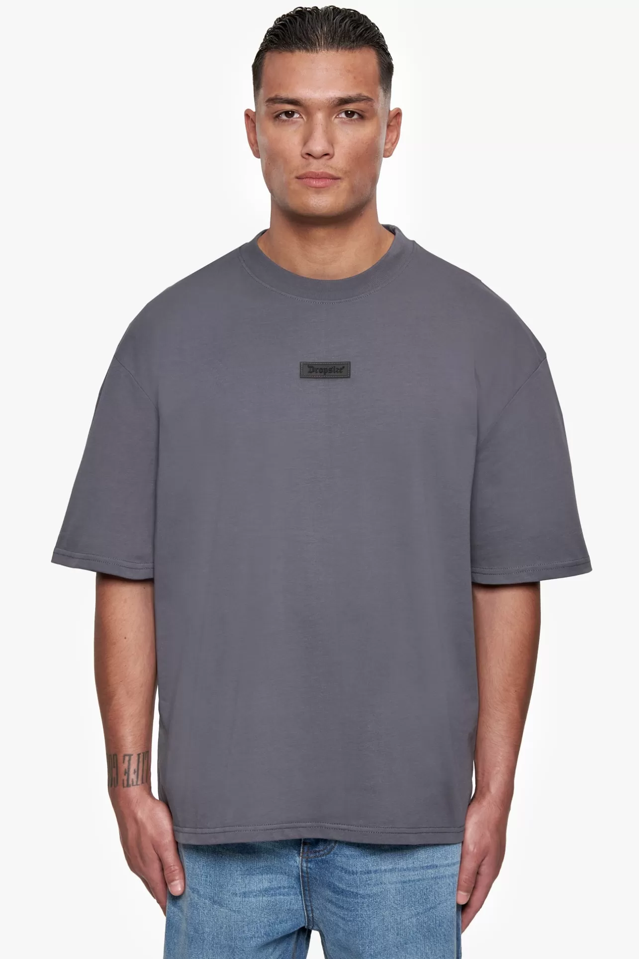 Dropsize HEAVY OVERSIZE FRONT RUBBER PATCH T-SHIRT STEEL GREY* T Shirt