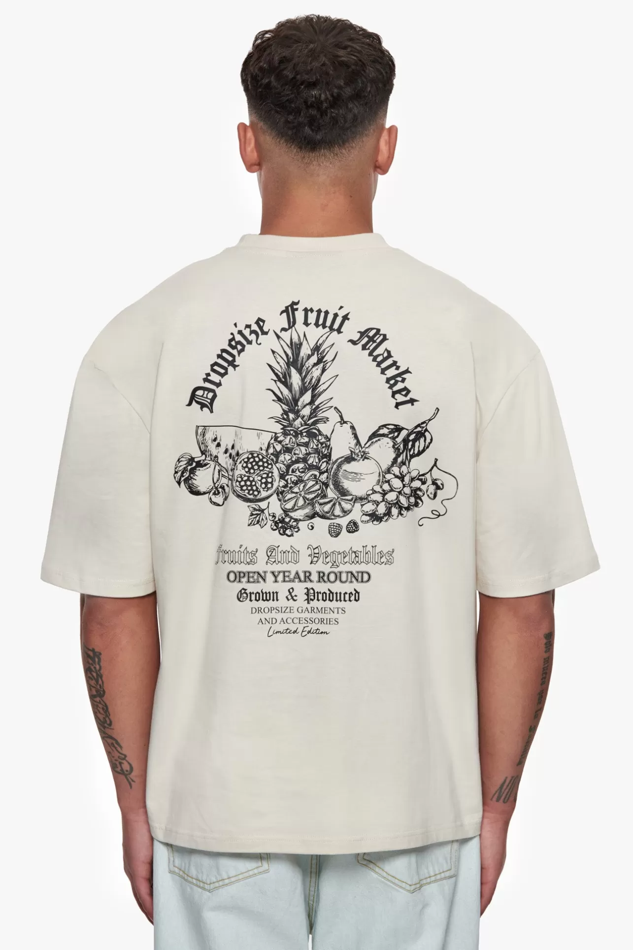 Dropsize HEAVY OVERSIZE FRUIT MARKET T-SHIRT COCONUT MILK* T Shirt