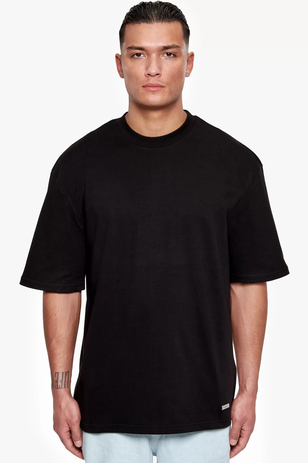 Dropsize HEAVY OVERSIZE METAL PATCH BASIC T-SHIRT BLACK* T Shirt
