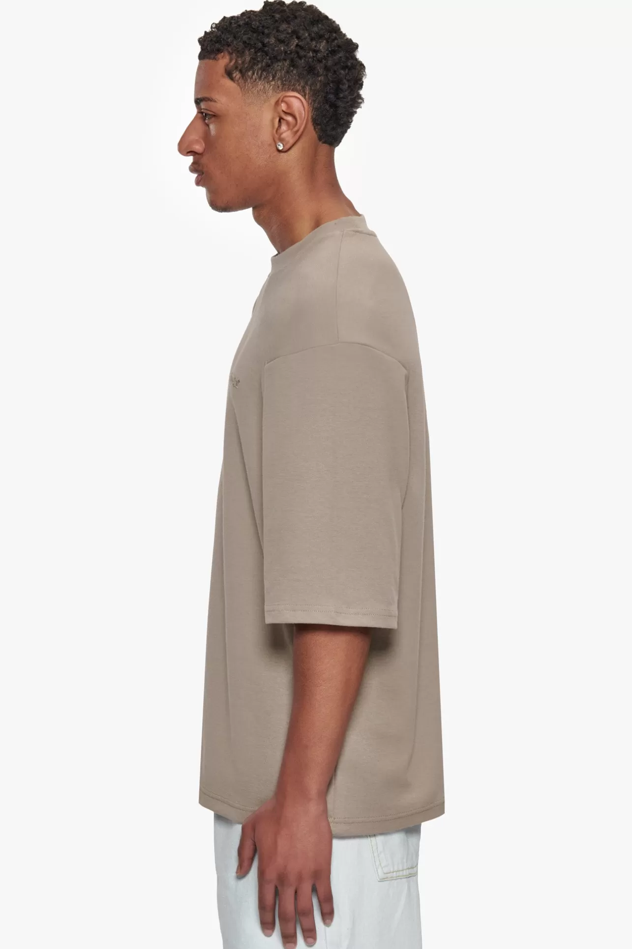 Dropsize HEAVY OVERSIZE SILK EMBO T-SHIRT SIMPLY TAUPE* T Shirt