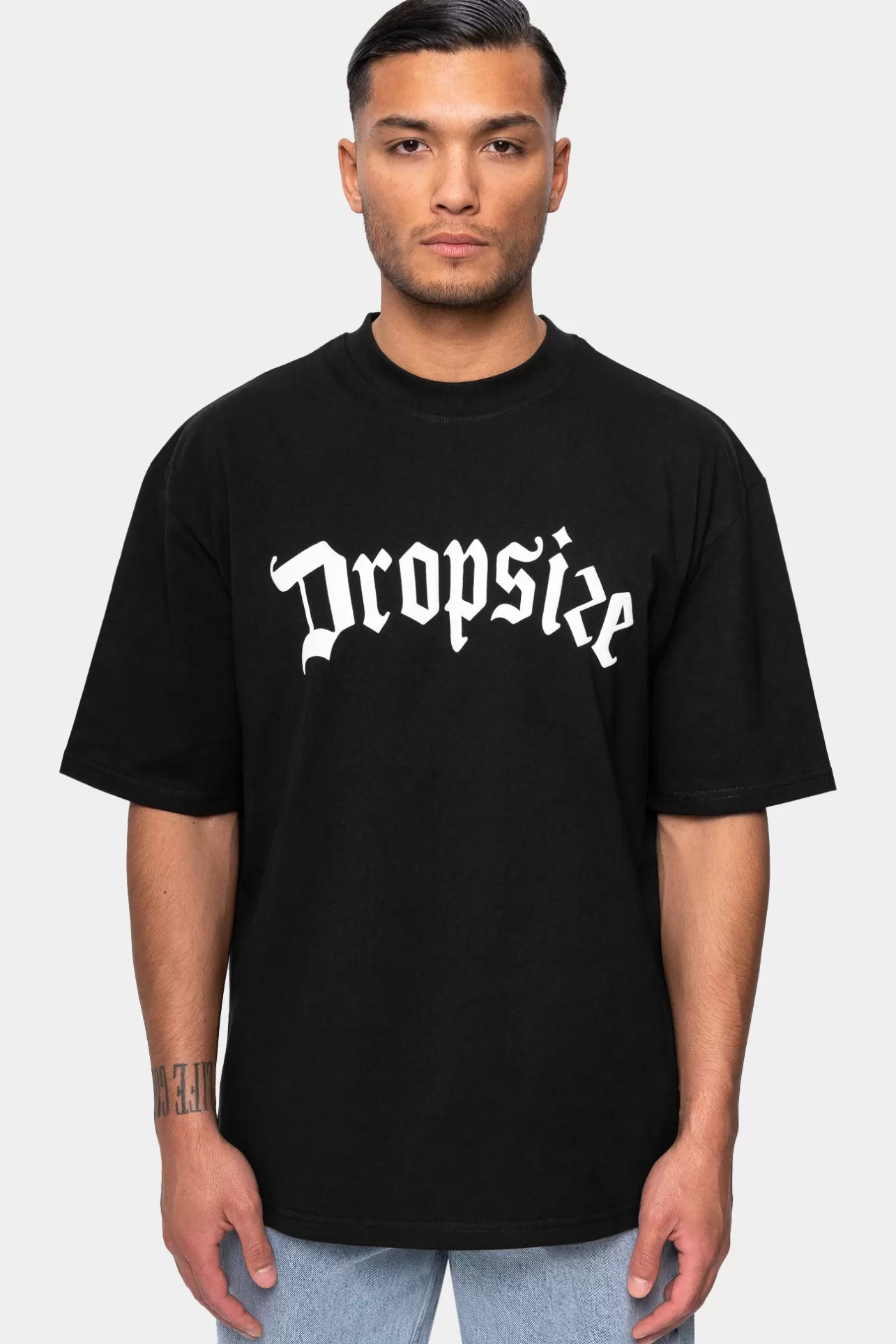 Dropsize HEAVY OVERSIZE WHITE LOGO PUFFER PRINT T-SHIRT BLACK* T Shirt