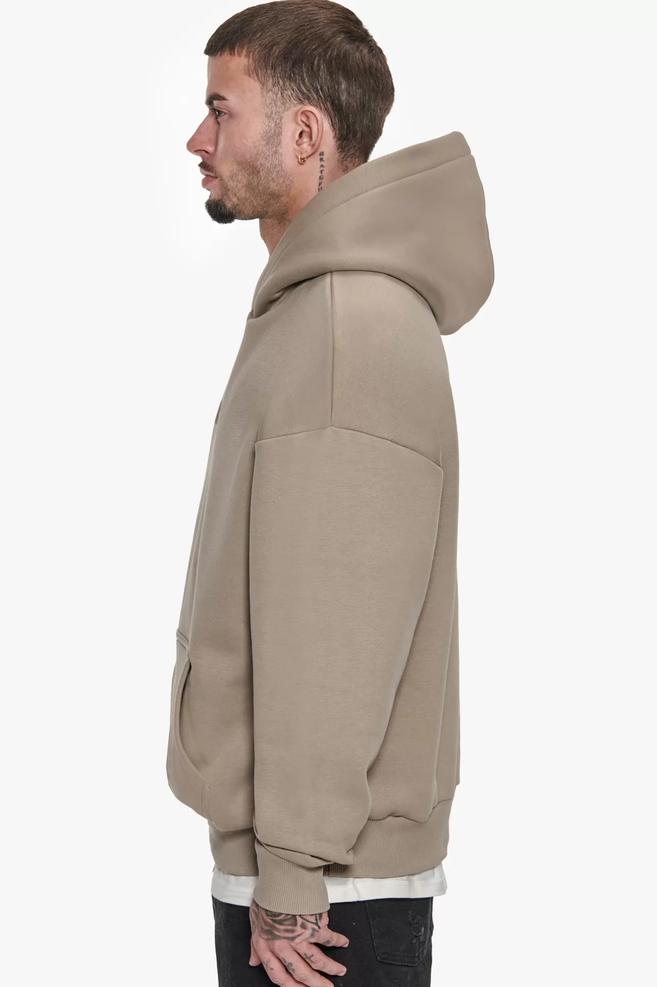 Dropsize HEAVY OVERSIZED CENTER HD HOODIE SIMPLY TAUPE* Hoodie