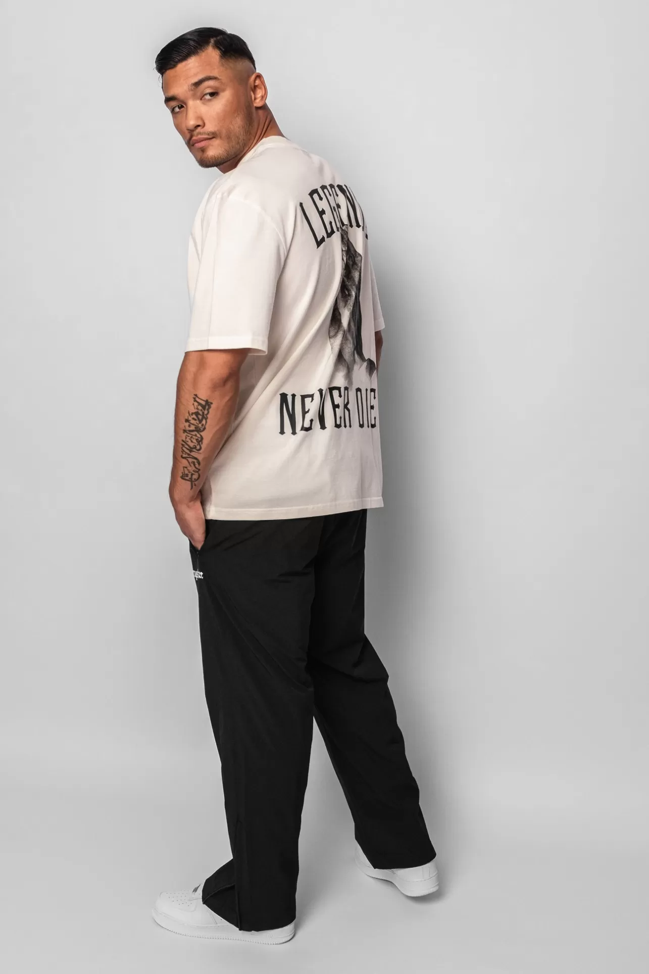 Dropsize HEAVY OVERSIZED LEGENDS NEVER DIE T-SHIRT CREAM WHITE* T Shirt
