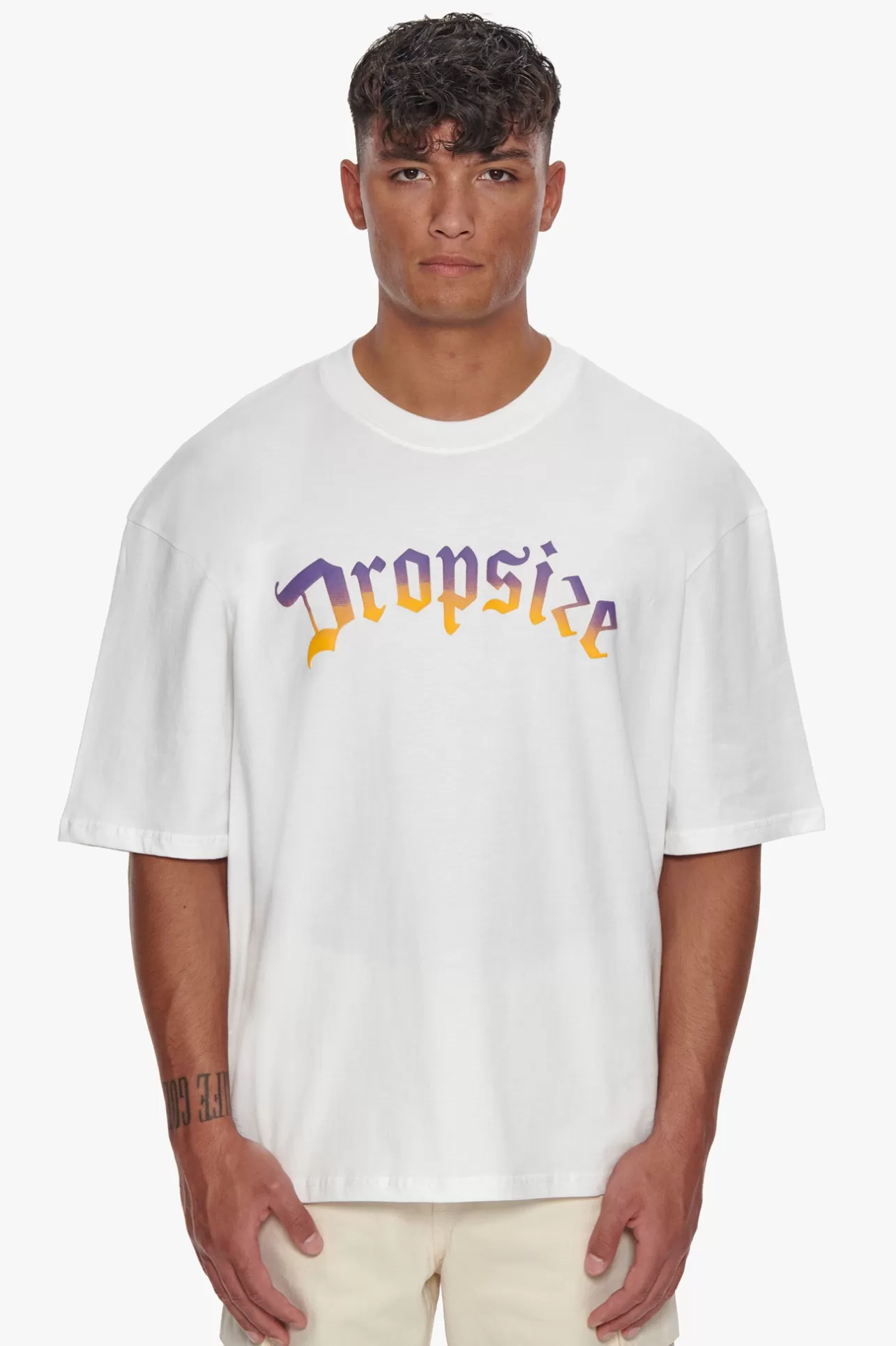Dropsize HEAVY OVERSIZED RAINBOW T-SHIRT CREAM WHITE* T Shirt