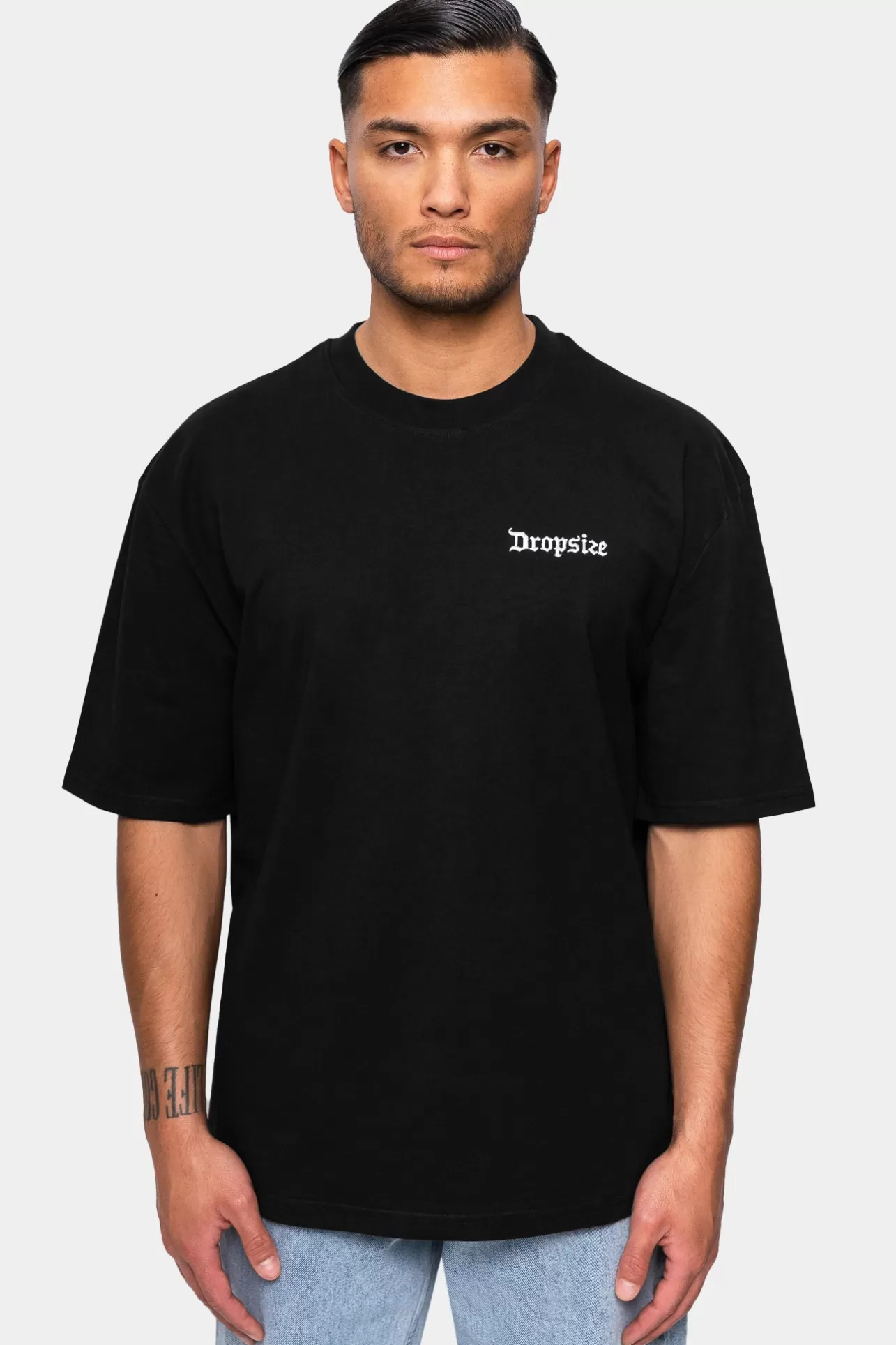 Dropsize HEAVY V2 EMBO T-SHIRT BLACK* T Shirt