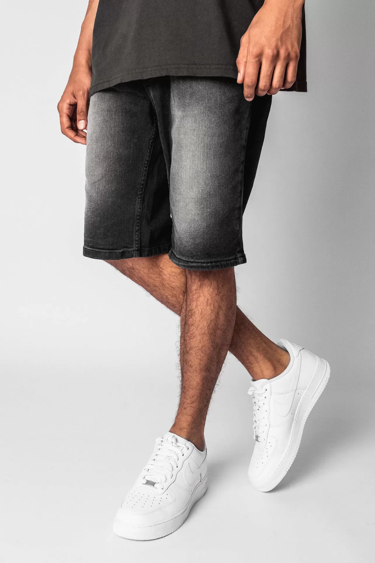 Dropsize JEANS SHORT WASHED BLACK* Shorts