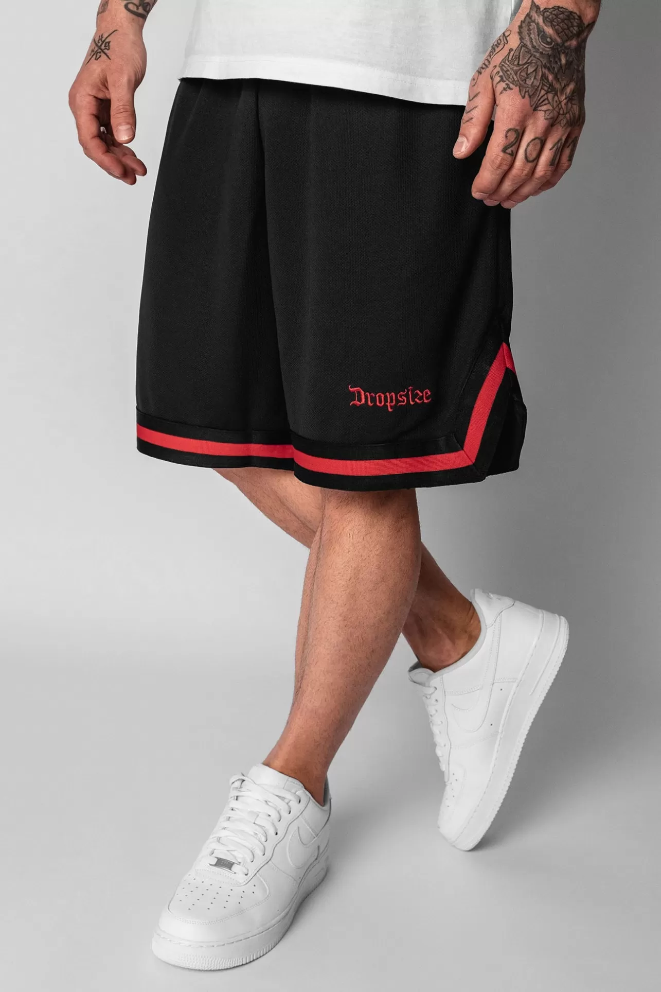 Dropsize LOGO MESH SHORT BLACK/RED* Shorts