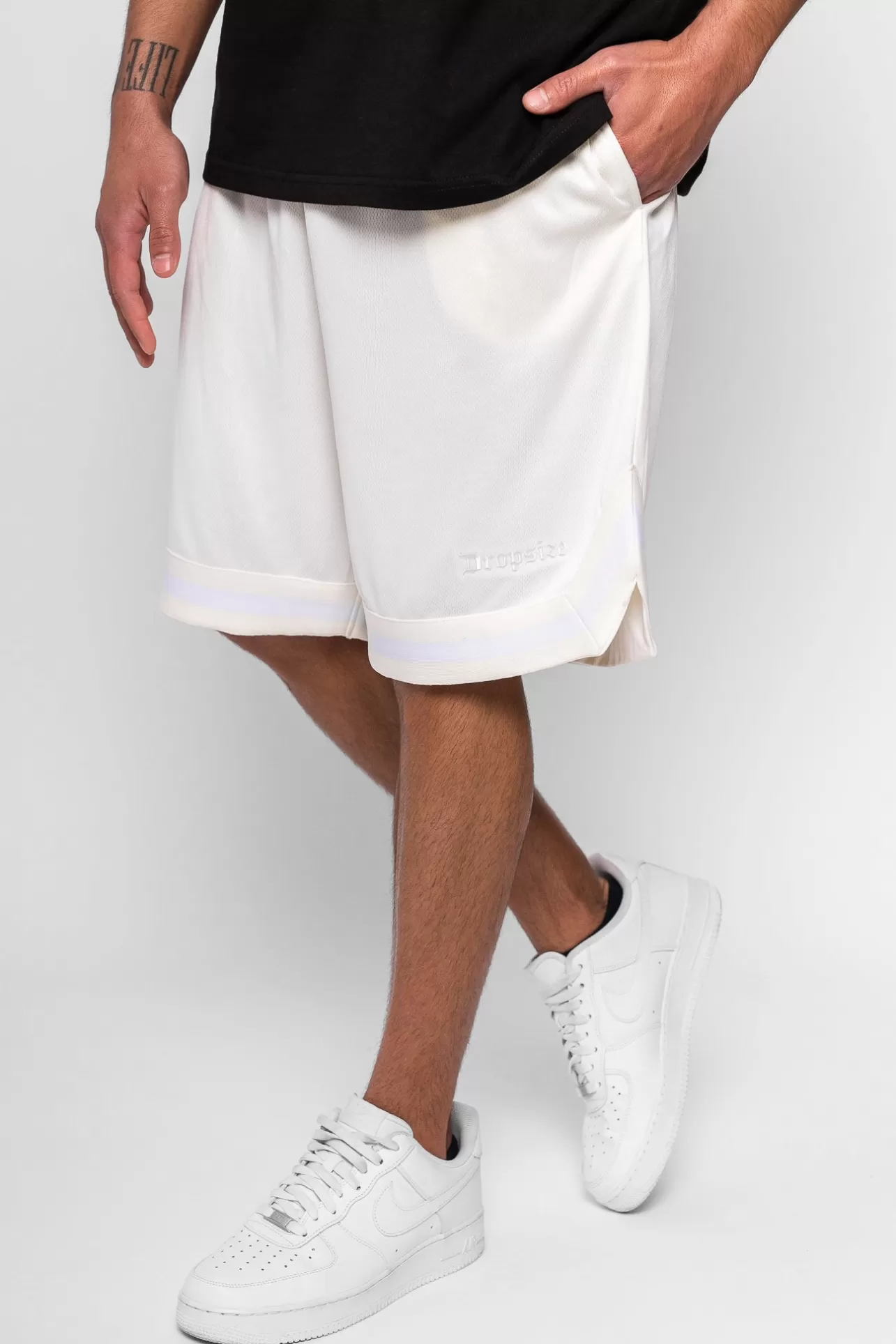 Dropsize LOGO MESH SHORT CREAM* Shorts