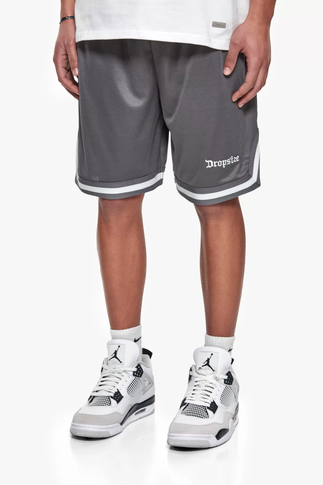 Dropsize LOGO MESH SHORT STEEL GREY* Shorts