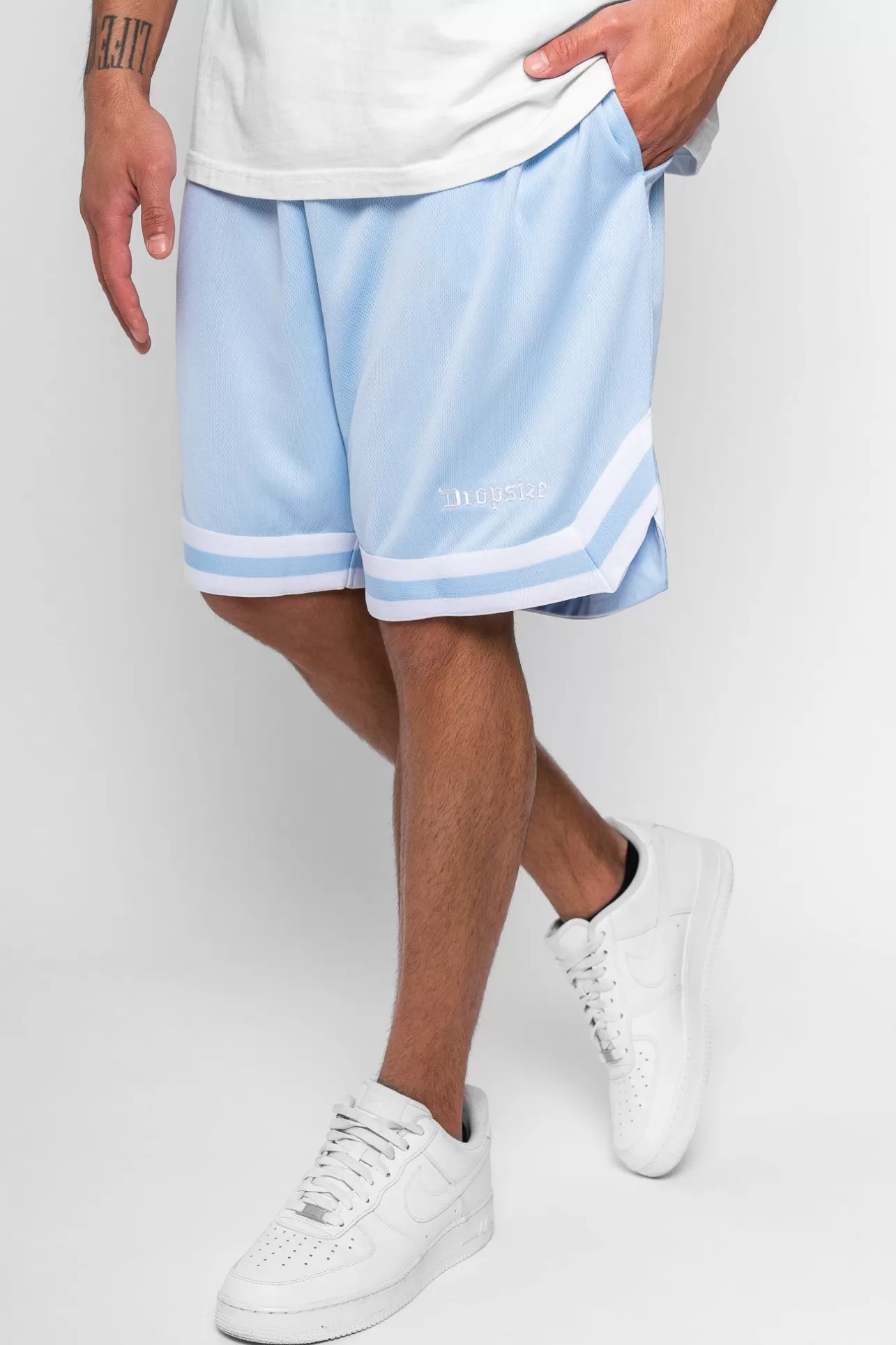 Dropsize LOGO MESH SHORTS BABY BLUE* Shorts