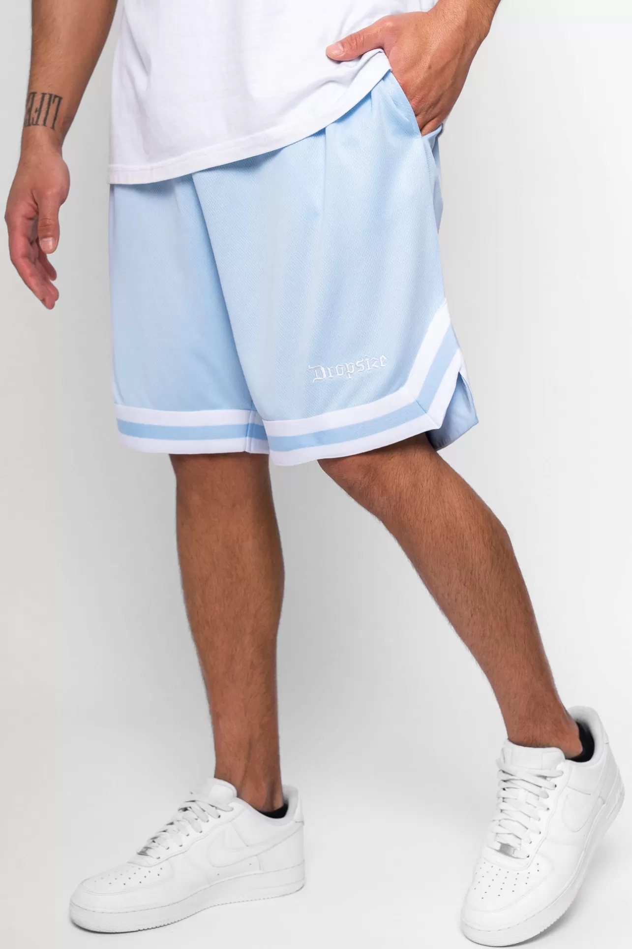 Dropsize LOGO MESH SHORTS BABY BLUE* Shorts