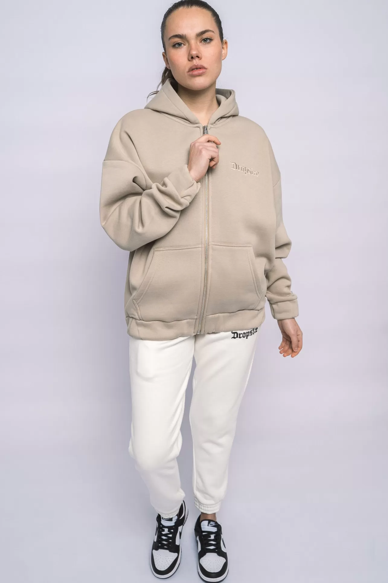 Dropsize SUPER HEAVY OVERSIZE LOGO ZIP HOODIE LIGHT BROWN*Women Women