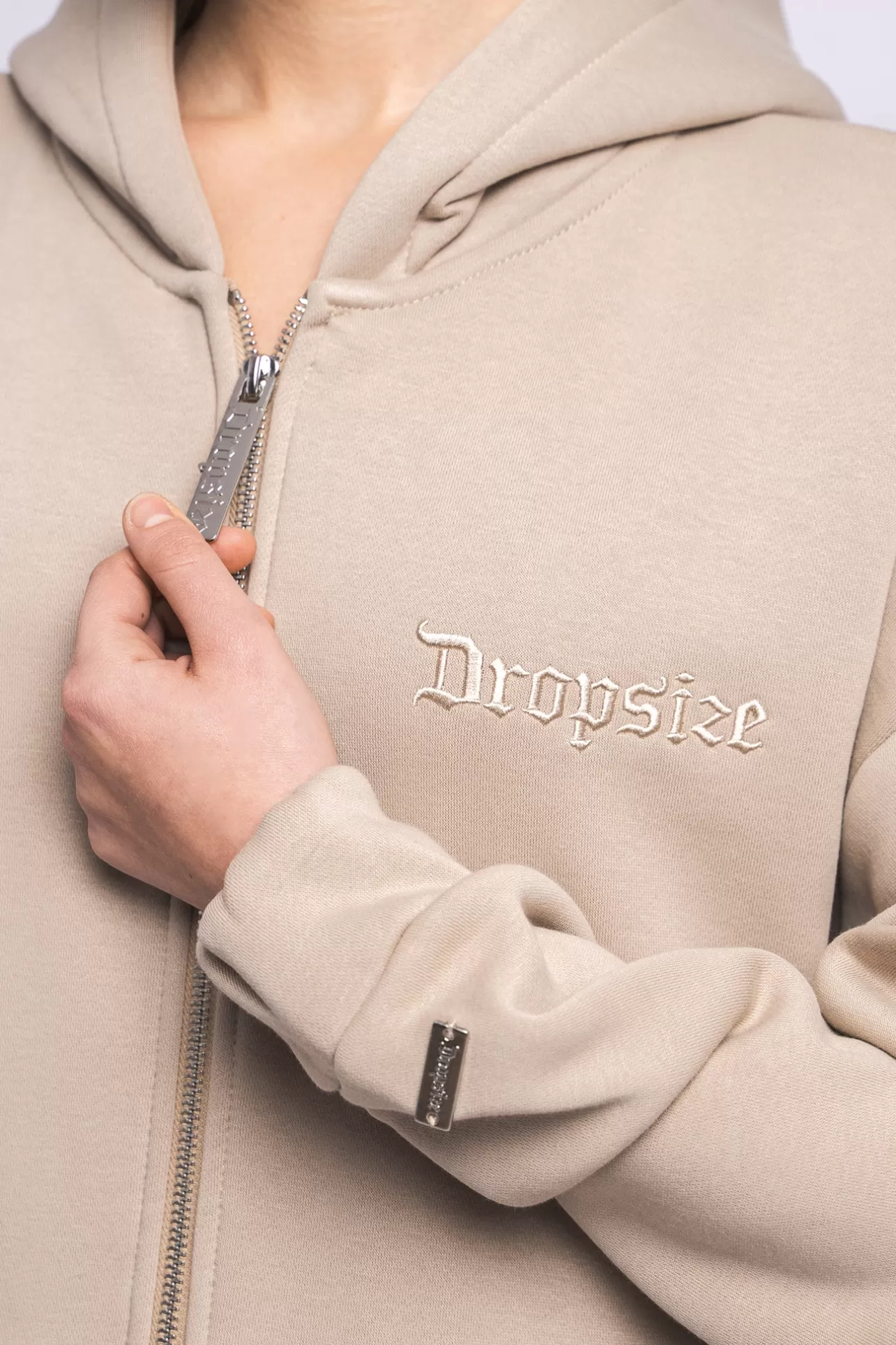 Dropsize SUPER HEAVY OVERSIZE LOGO ZIP HOODIE LIGHT BROWN*Women Women