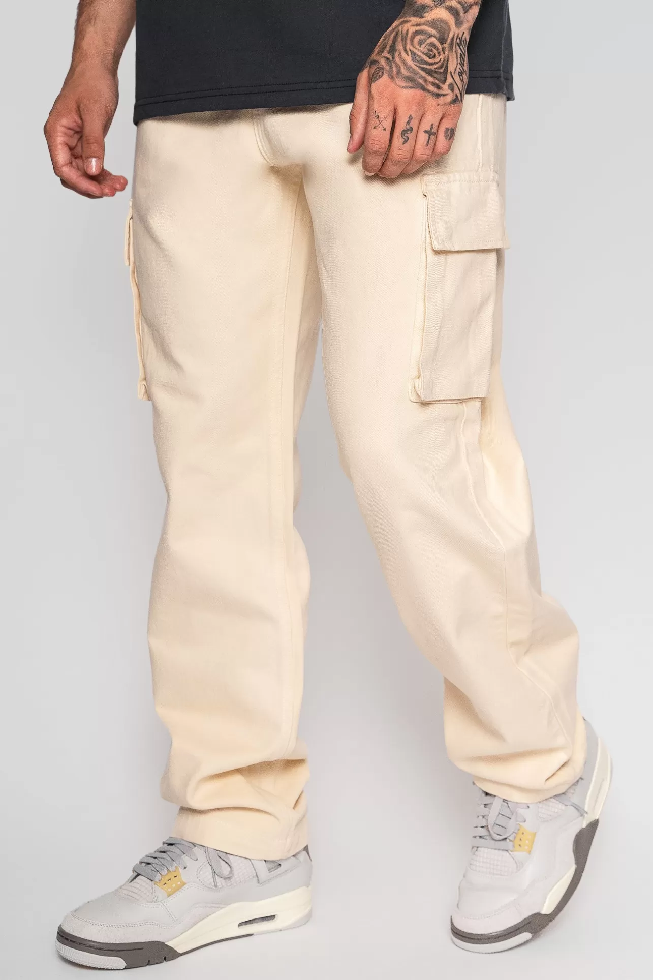 Dropsize V2 CARGO JEANS SINGLE POCKET BEIGE* Cargoes | Jeans